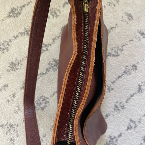 NWOT Portland Leather Shoulder Bag Nutmeg - Picture 5 of 7